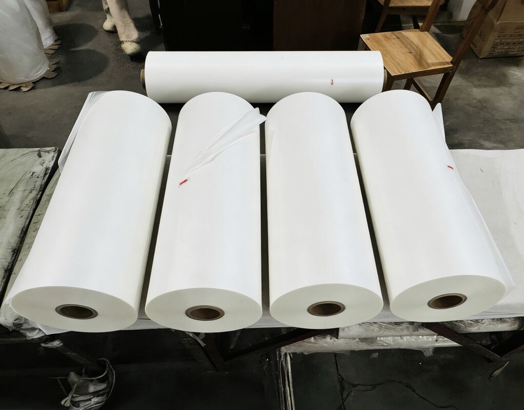 Tekstura skóry Glitter Lamination Film z odpornością na zadrapania i grubością 95-105 mikronów do zastosowań dekoracyjnych