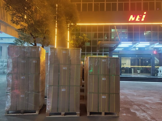 Tradycyjne metalizowane folie przeniesieniowe z lusterkiem Eco Aluminium Film Ultimate Eco-friendly Packaging Solution