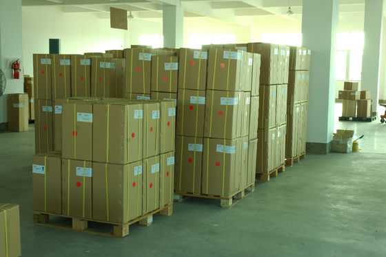 Folia do laminowania termicznego z gładką powierzchnią BOPP, odporna na zarysowania i o super-mocnej przyczepności do laminowania cyfrowego