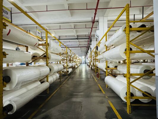 Przejrzysty folia laminująca termicznie PET o długości 0-6000 metrów i blasku większym niż 90°