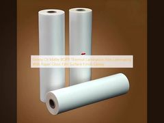 Błyszcząca lub matowa termiczna folia do laminowania BOPP Laminowanie papieru Błyszczące wykończenie powierzchni folii Błyszczące